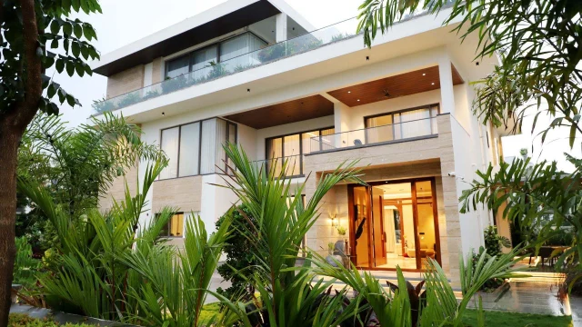 DHA Lahore — Modern Villa